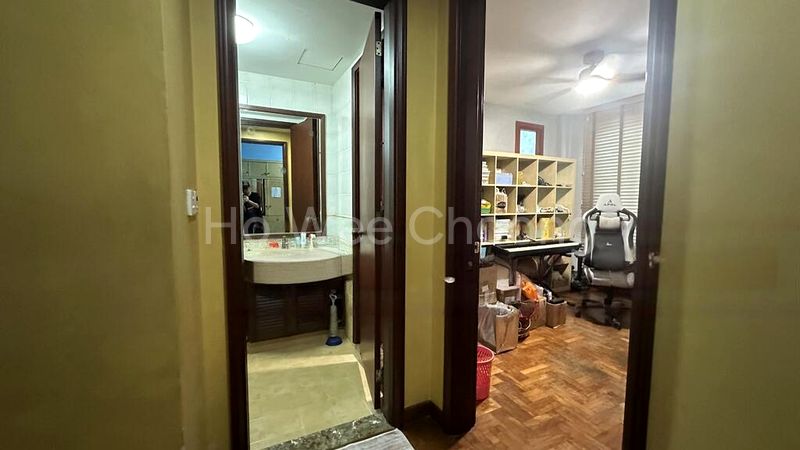 6 Bed Corner Terrace (Landed) for Sale in  Tanah Merah Green - Image 7